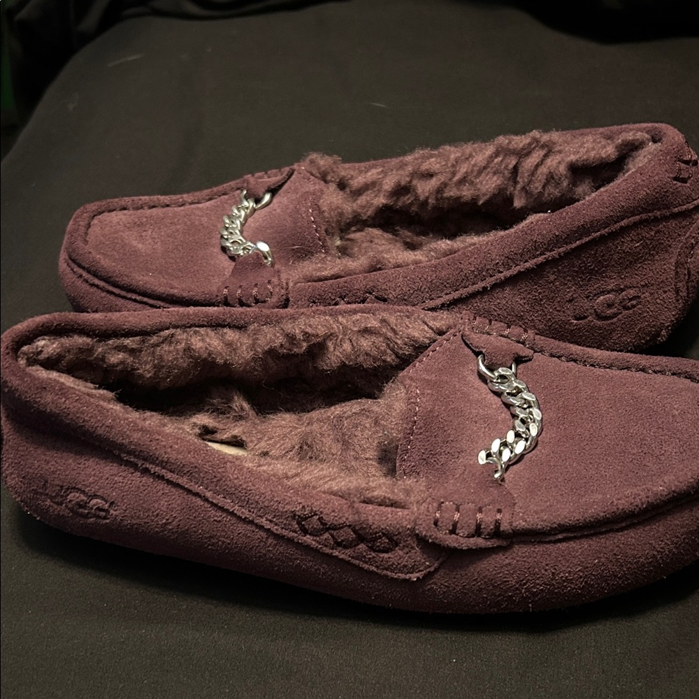 UGG Women's Purple Slippers with Chain Detail